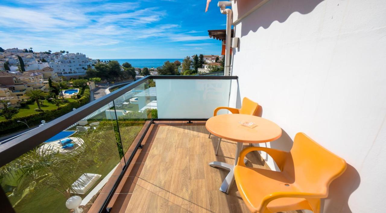 Chambre Double ou Lits Jumeaux avec Terrasse - Vue sur Mer