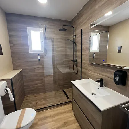 Hostal Casa Mercedes-3